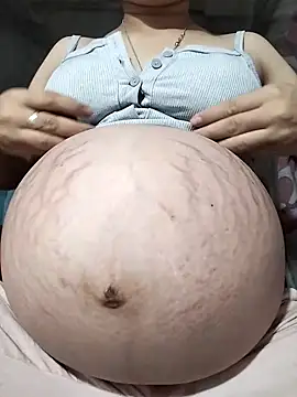 sugaviolet168 online show from April 7, 2026, 12:23 am