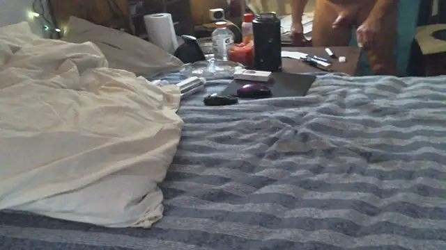 Pussyeat2please online show from September 19, 2025, 8:29 am