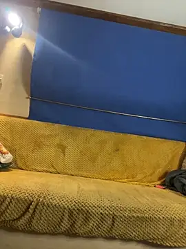 ladyboatlady online show from November 8, 2025, 4:32 pm