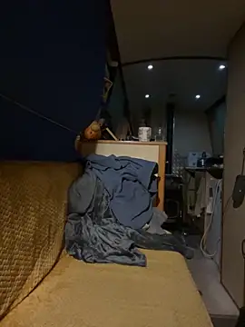 ladyboatlady online show from November 12, 2025, 7:01 am