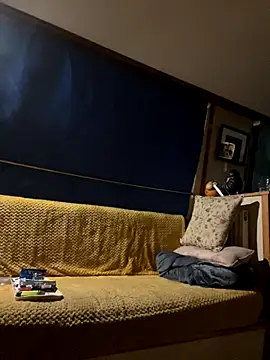 ladyboatlady online show from November 1, 2025, 2:40 am