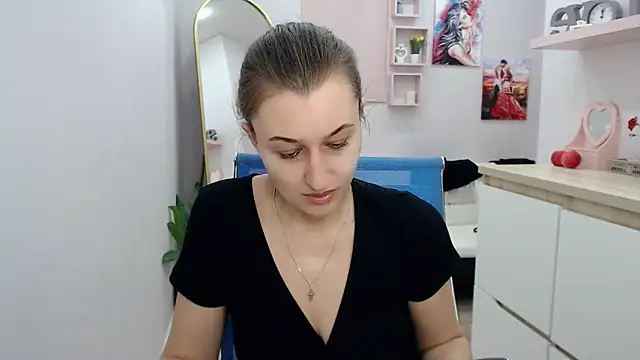 muriel elvin online show from September 10, 2025, 6:45 am