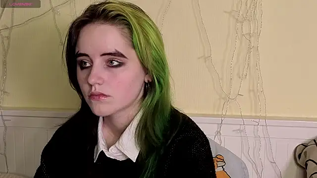 PortiaHedge online show from October 7, 2025, 6:31 pm