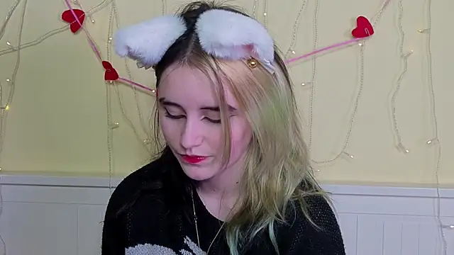 PortiaHedge online show from November 11, 2025, 6:03 pm