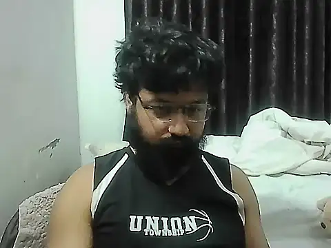 Dollseye online show from April 7, 2026, 5:26 pm