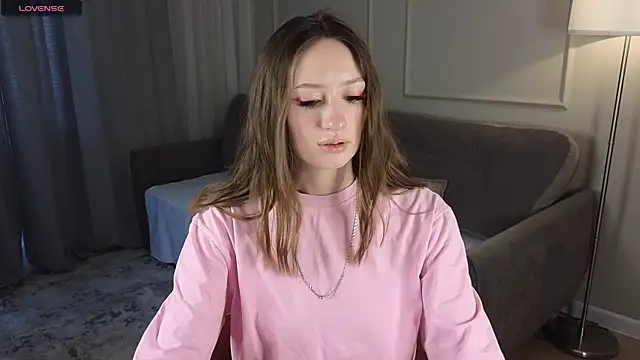 cutienaughtygirl online show from September 14, 2025, 8:15 am