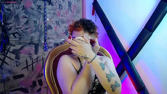 Milaanddalia online show from September 30, 2025, 8:59 pm