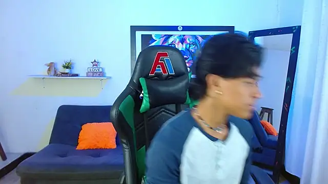 dreyk20 online show from November 8, 2025, 1:58 pm