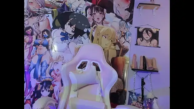 Snapshot of Kylie_Moan chatting on October 12, 2025, 4:36 am Kylie Moan online show from October 12, 2025, 4:36 am