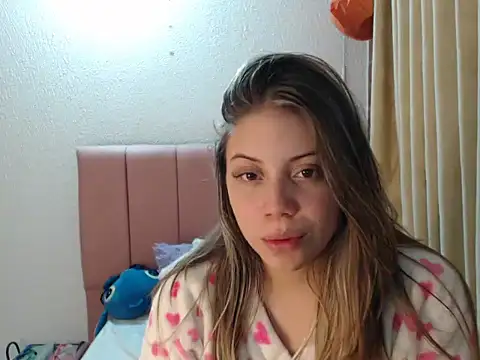Snapshot of Alaina_Blessed chatting on October 8, 2025, 7:10 am Alaina Blessed online show from October 8, 2025, 7:10 am