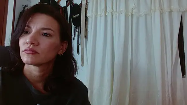 Snapshot of BriggiteSkyAngels chatting on October 23, 2025, 8:35 am BriggiteSkyAngels online show from October 23, 2025, 8:35 am