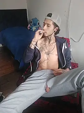 Tattoboy19cm online show from February 24, 2026, 3:35 pm