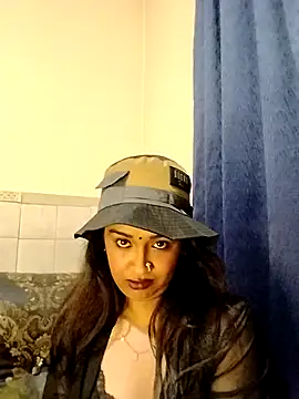 cute indianxo online show from April 17, 2026, 6:00 pm