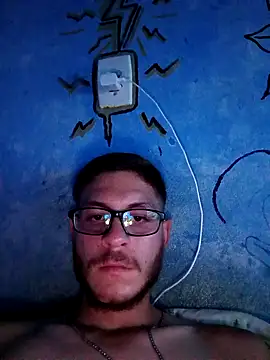 Davidg244 online show from September 25, 2025, 11:33 pm