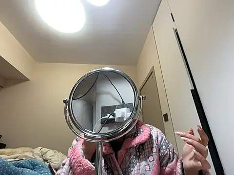 xena0501 online show from January 7, 2026, 12:32 pm