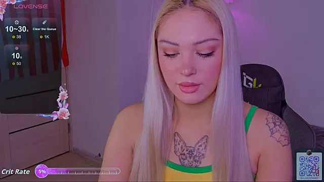 LeksaCandy online show from October 9, 2025, 3:18 am