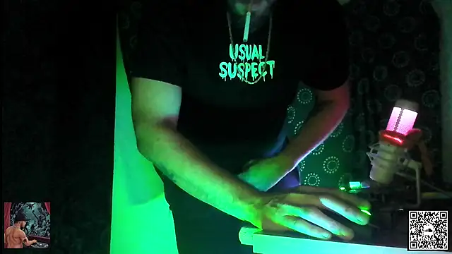 DjDiCKmannOnE online show from October 20, 2025, 8:31 pm