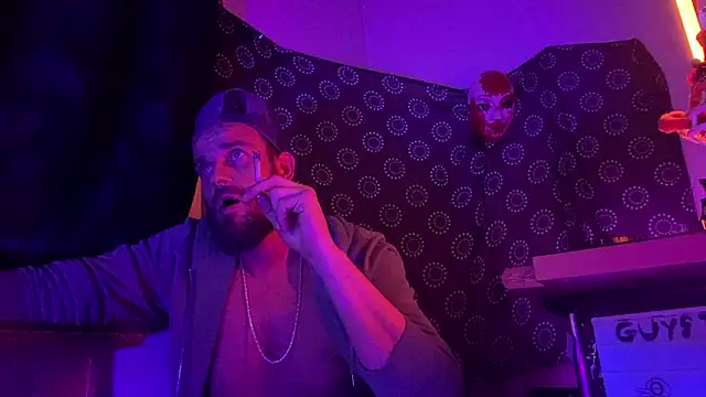 DjDiCKmannOnE online show from February 3, 2026, 2:53 am