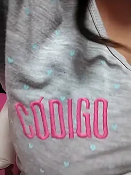 dyjaA online show from October 31, 2025, 10:23 am