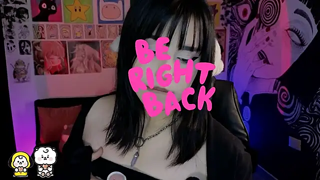 Yuhwan  online show from December 18, 2025, 5:39 pm