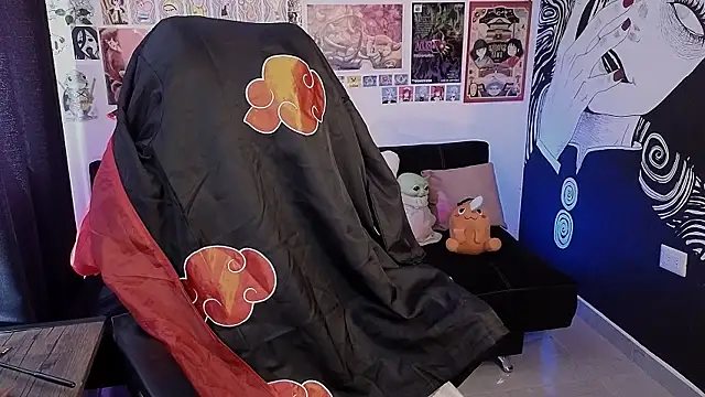 Yuhwan  online show from September 10, 2025, 7:13 pm