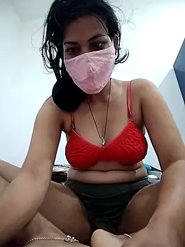 Miss-0012 online show from February 4, 2026, 6:41 am