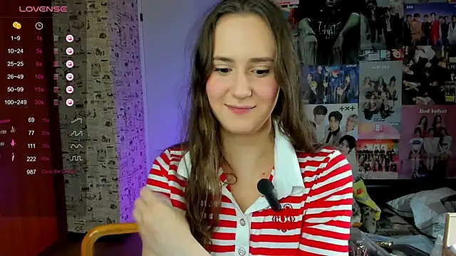 LucyRose3 online show from September 15, 2025, 4:46 am