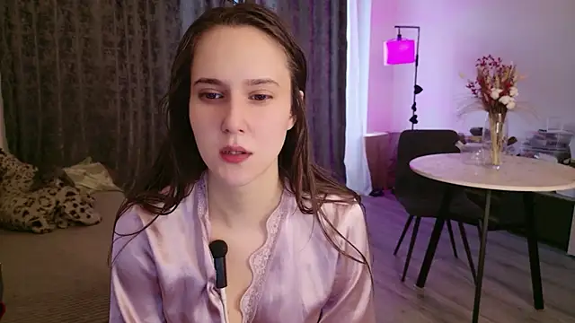 LucyRose3 online show from April 3, 2026, 2:12 pm