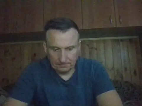 Snapshot of Maksymilian1 chatting on March 10, 2026, 5:50 pm Maksymilian1 online show from March 10, 2026, 5:50 pm