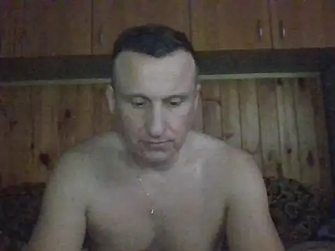 Snapshot of Maksymilian1 chatting on February 4, 2026, 5:19 pm Maksymilian1 online show from February 4, 2026, 5:19 pm