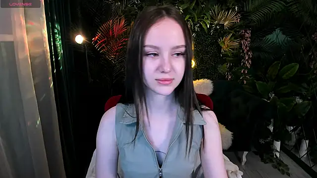 MarySparkle online show from September 17, 2025, 3:08 am