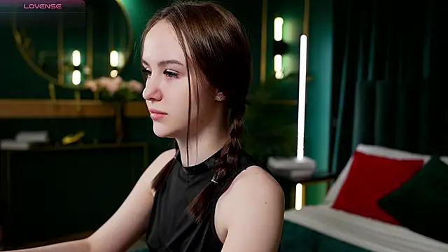 MarySparkle online show from February 24, 2026, 4:35 am