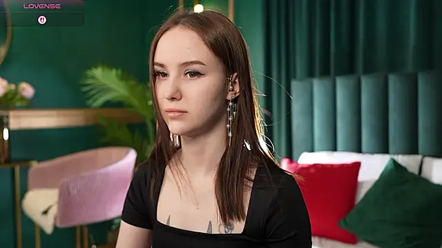 MarySparkle online show from March 6, 2026, 4:40 am