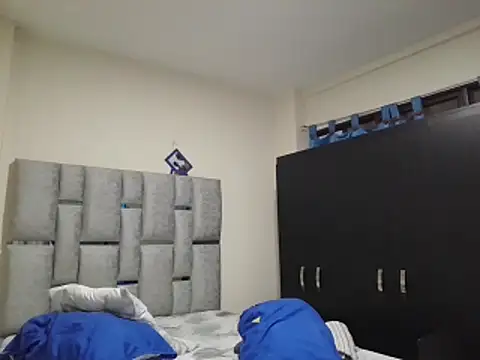 Andbry online show from May 12, 2026, 11:22 pm