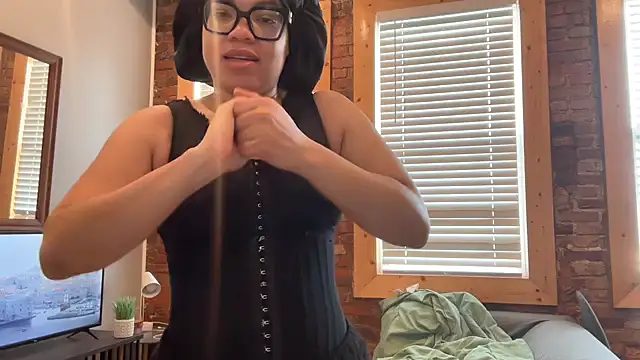 zahrabliss online show from January 5, 2026, 8:45 pm