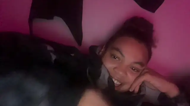 zahrabliss online show from October 4, 2025, 1:40 am