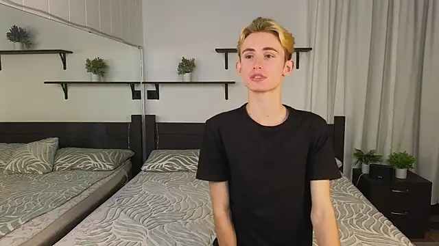 tommy XXX online show from September 18, 2025, 5:16 pm