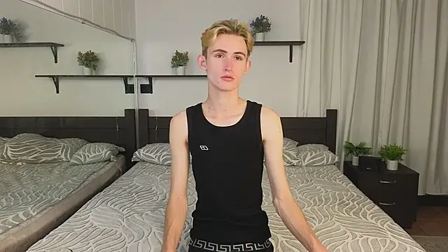 tommy XXX online show from September 9, 2025, 4:38 pm