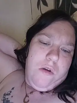 Snapshot of Feuchtekitty92@xh chatting on October 13, 2025, 5:14 pm Feuchtekitty92xh online show from October 13, 2025, 5:14 pm