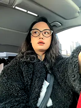 wen521 online show from December 3, 2025, 12:44 am