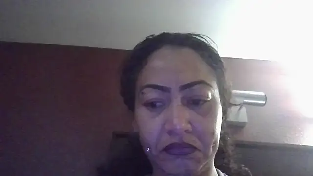 Snapshot of Flossee chatting on October 3, 2025, 10:50 am Flossee online show from October 3, 2025, 10:50 am