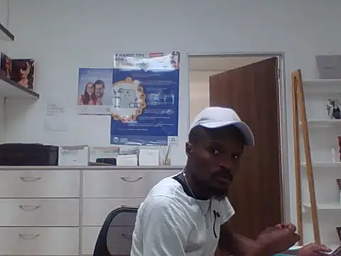 TPNUTS online show from November 24, 2025, 10:26 am