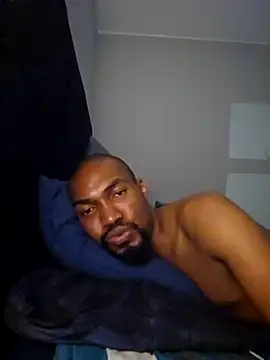 Snapshot of mojaymort chatting on October 11, 2025, 9:38 pm mojaymort online show from October 11, 2025, 9:38 pm