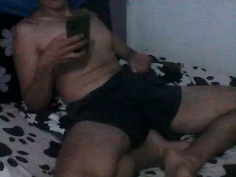 Snapshot of jade_tall chatting on October 19, 2025, 12:19 pm jade tall online show from October 19, 2025, 12:19 pm