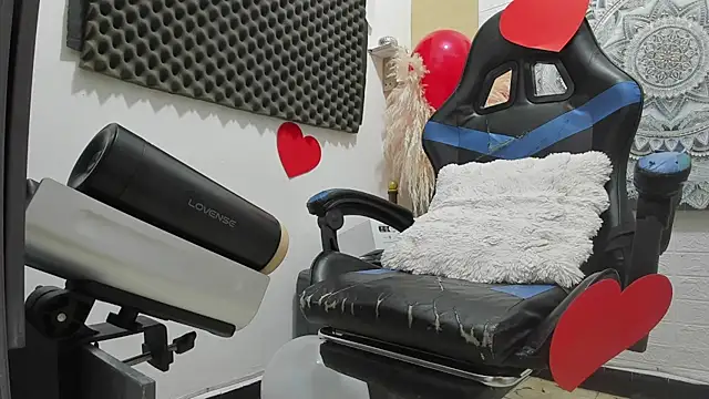 nextboywell1 online show from February 14, 2026, 8:53 pm