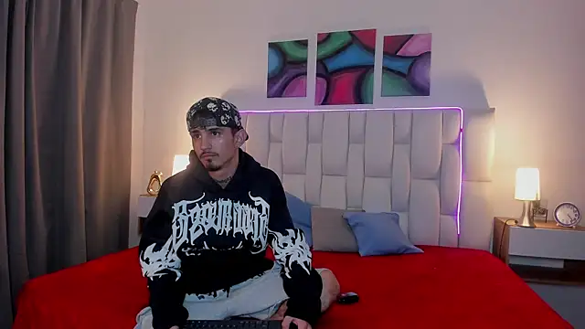 nextboywell1 online show from May 19, 2026, 3:13 am