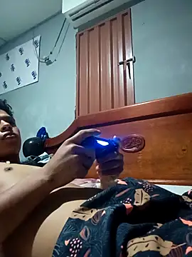 Batm01 online show from April 22, 2026, 11:11 pm