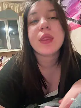 Kemeli008 online show from April 2, 2026, 10:05 pm