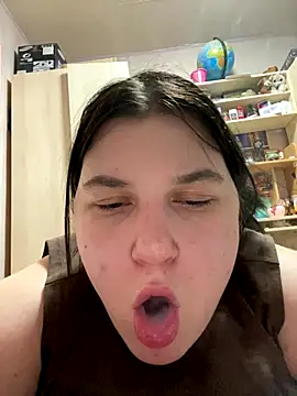 Kemeli008 online show from November 26, 2025, 11:38 pm