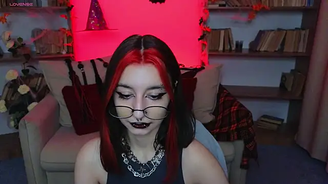 Mistress  Marcelline online show from October 24, 2025, 9:41 am